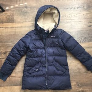 Patagonia Navy Long Puffer Jacket, Sherpa lined hood Girls XS